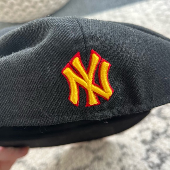 New York Yankees New Era 59FIFTY Fitted Baseball Hat Cap 7 5/8 - Picture 3 of 7